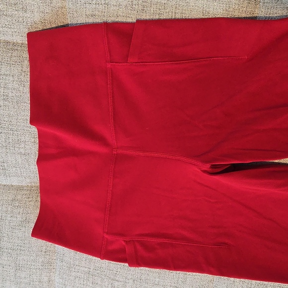 Athleta Red Salutation Stash Leggings - Picture 2 of 12